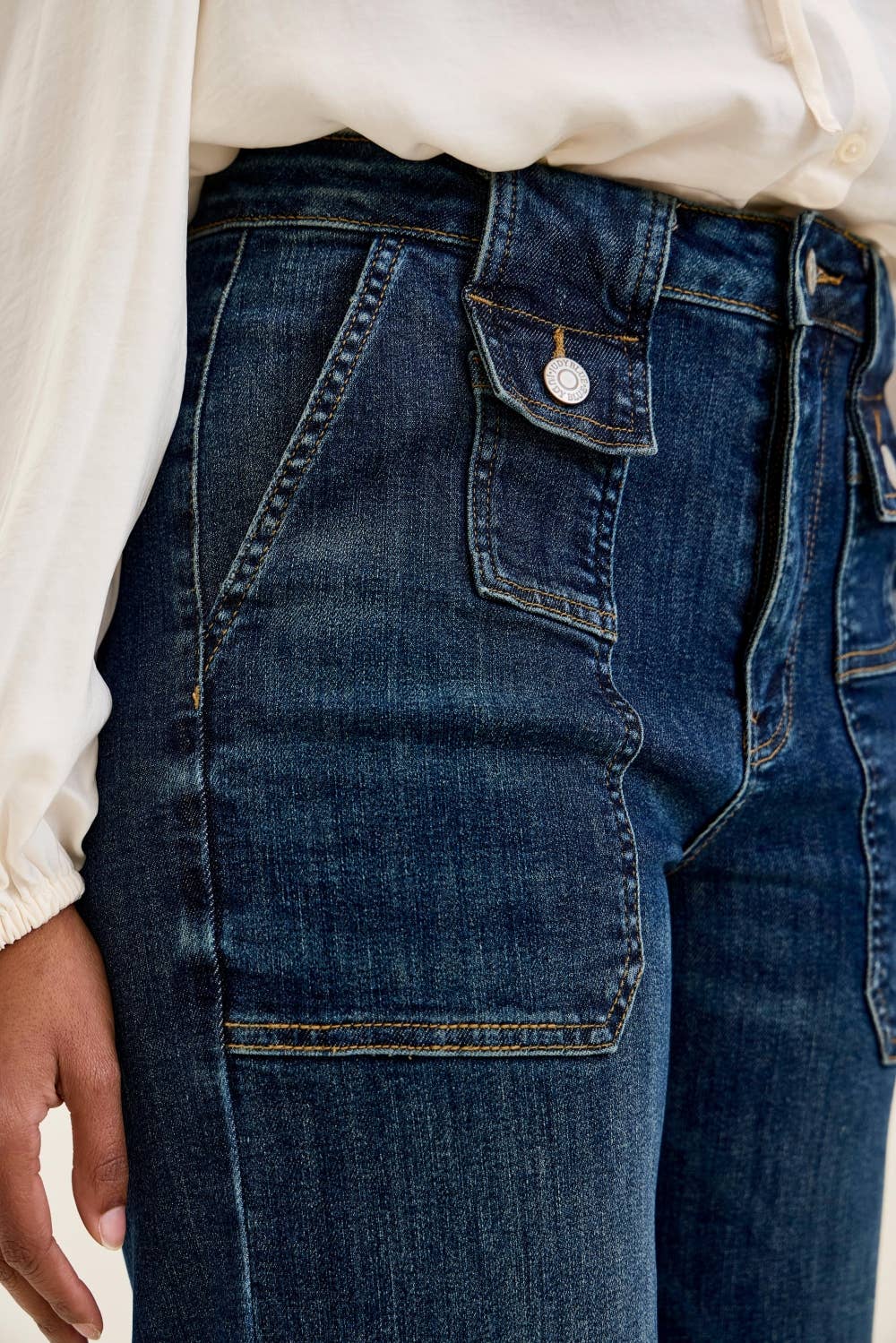 HW Wide Crop Utility & Patch Pocket
