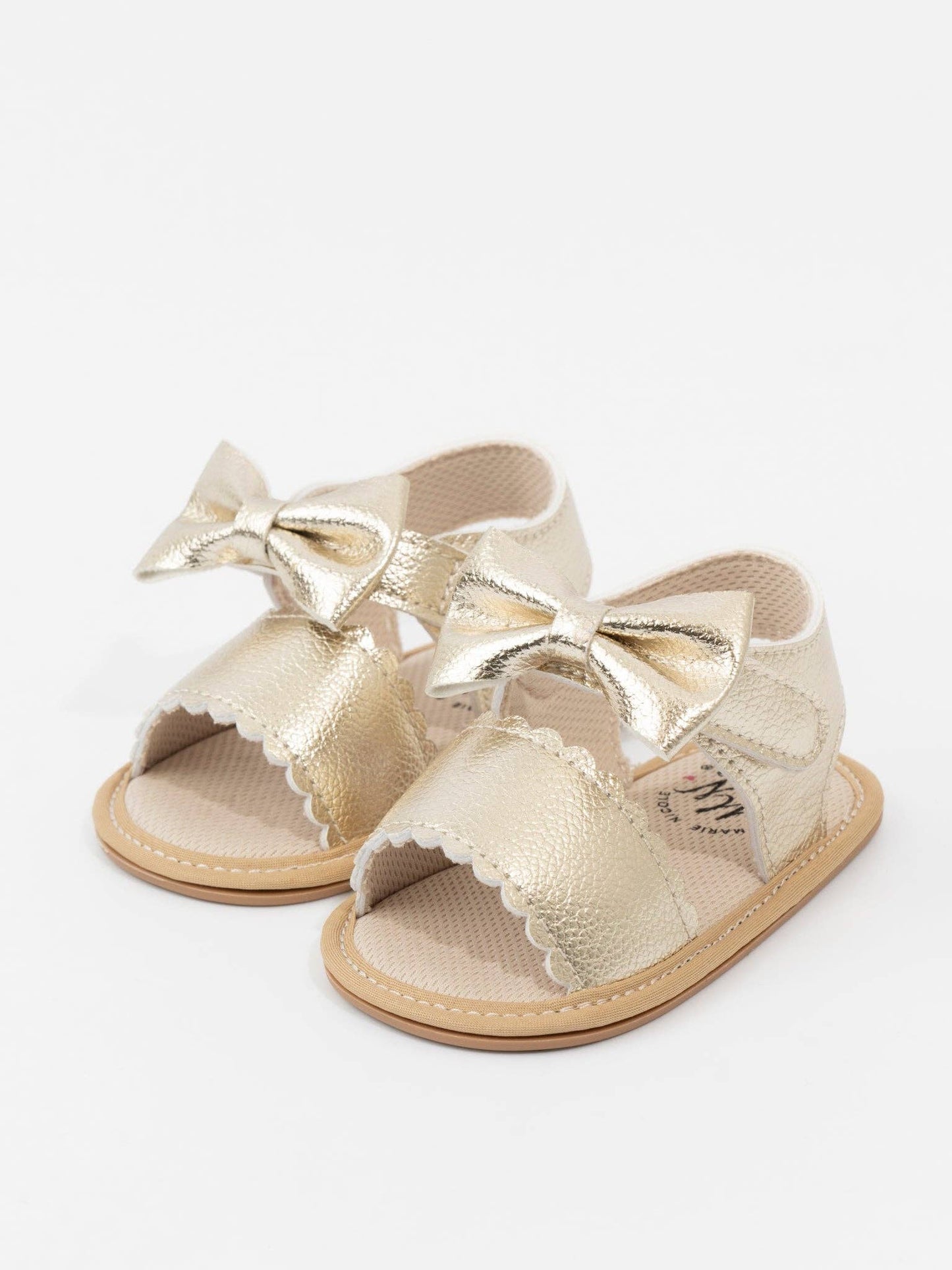 Scalloped Bows Baby Sandals